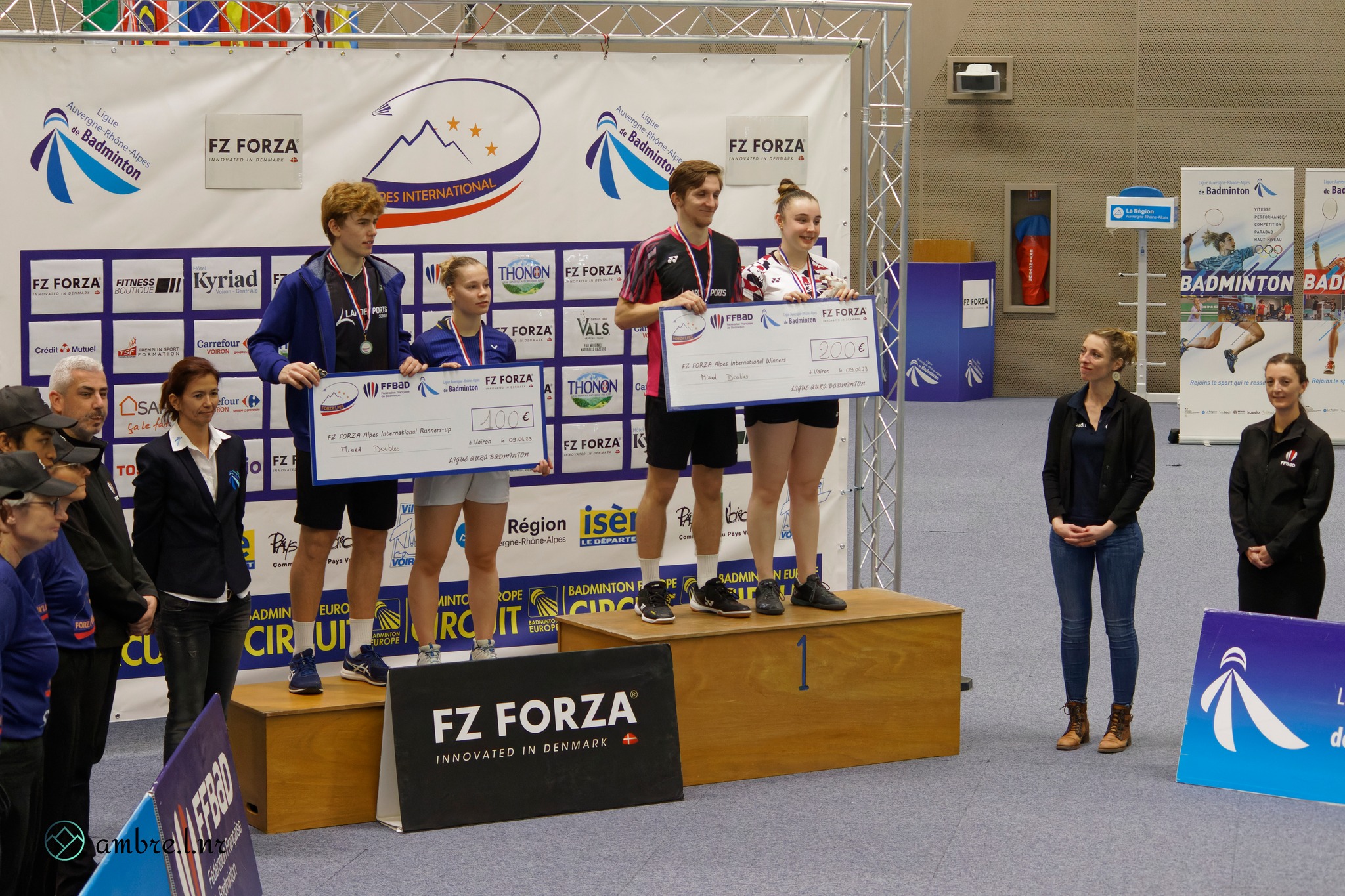 Médaille Double Mixte https://www.lifb.org/wp-content/uploads/2023/04/Medaille-Double-Mixte.jpg