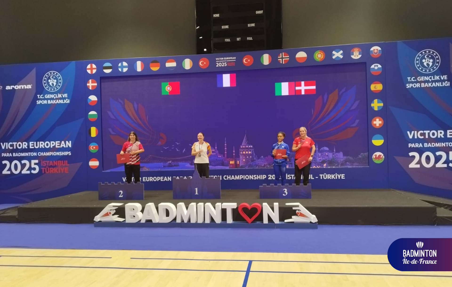 6 - Photos parabad Facebook (3)