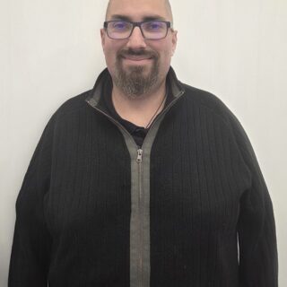 https://www.lifb.org/wp-content/uploads/2026/07/Julien-2-320x320.jpg